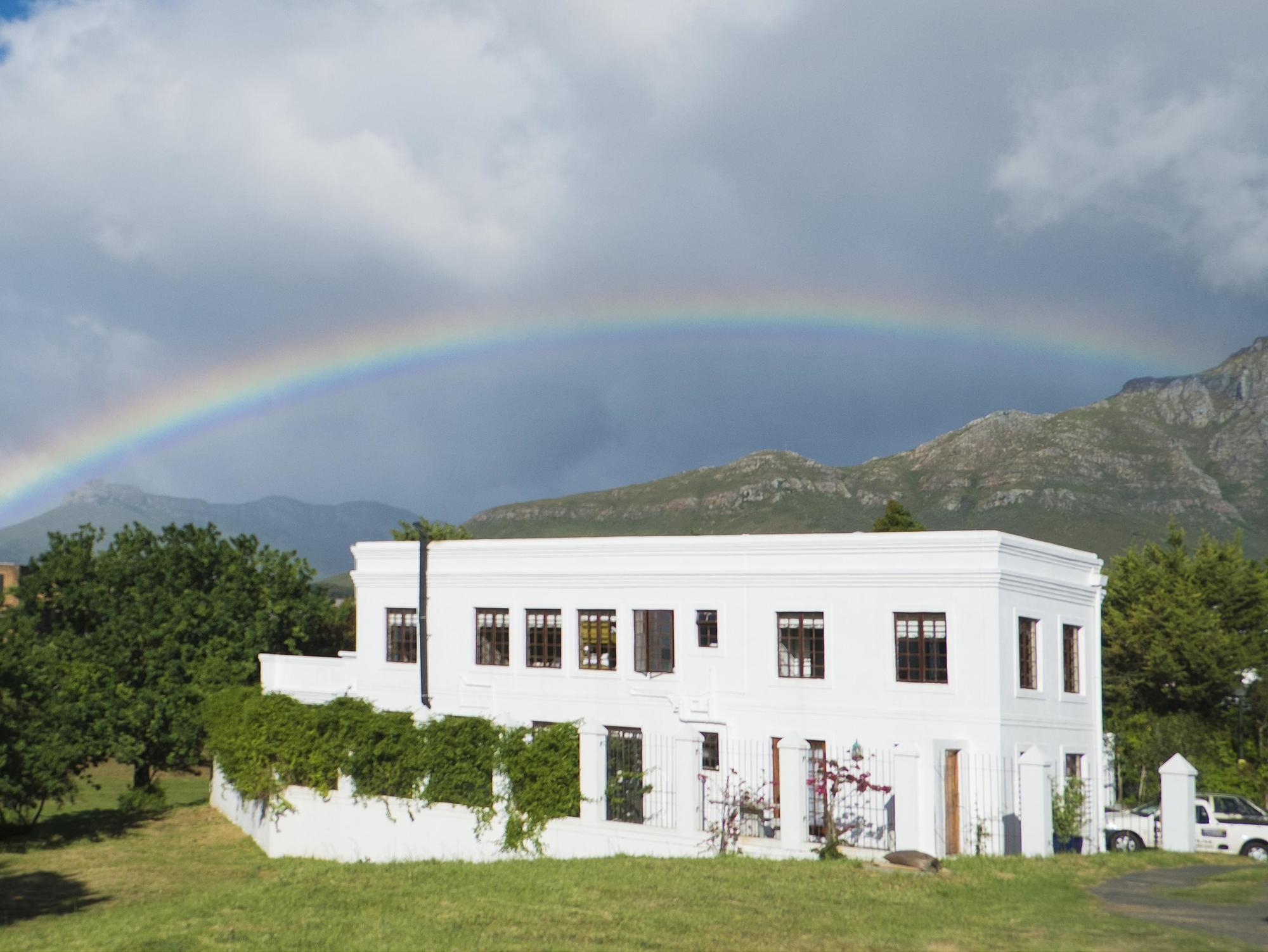 Boord Guest House Stellenbosch Bagian luar foto